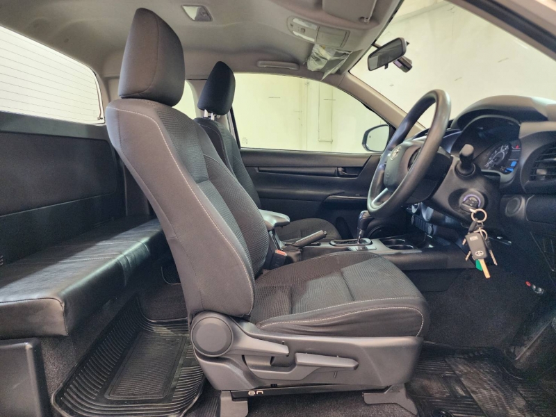 REVO SMART CAB 2.4 Z EDITION ENTRY A/T