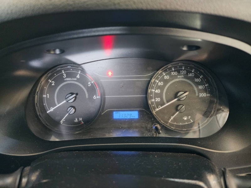 REVO SMART CAB 2.4 Z EDITION ENTRY M/T (หน้าใหม่)