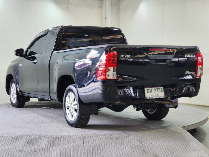 REVO SMART CAB 2.4 Z EDITION ENTRY M/T (หน้าใหม่)