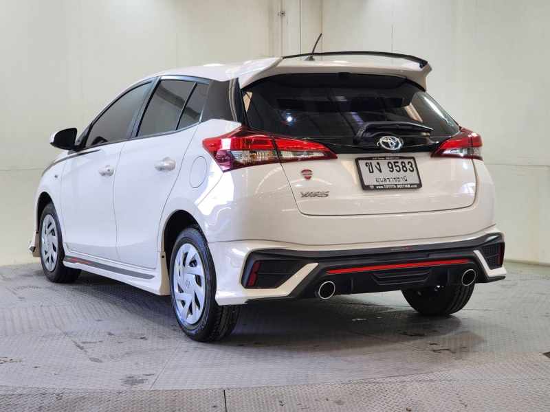 YARIS NEW 1.2 ENTRY A/T