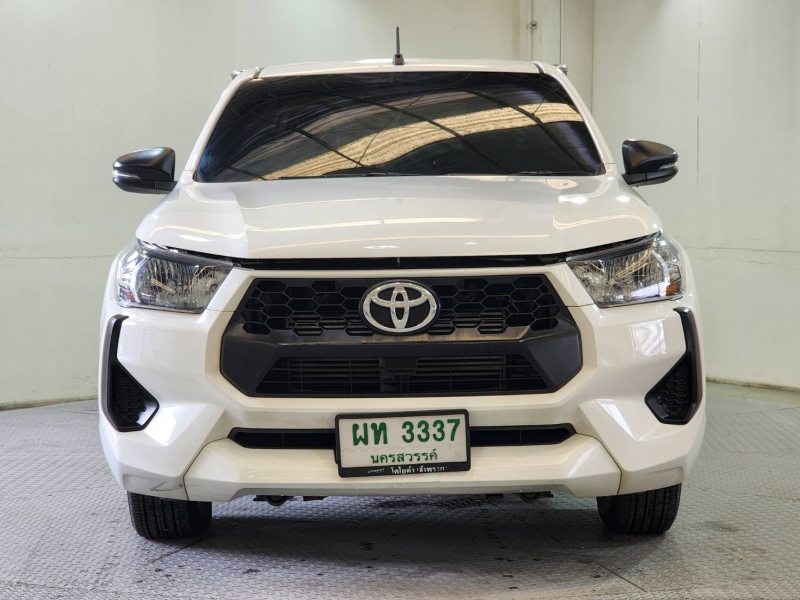 REVO SMART CAB 2.4 Z EDITION ENTRY M/T