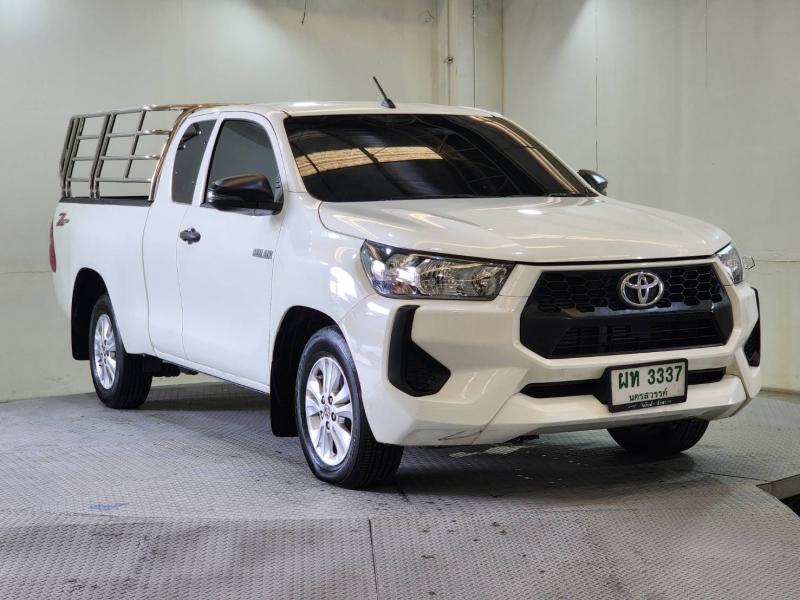 REVO SMART CAB 2.4 Z EDITION ENTRY M/T