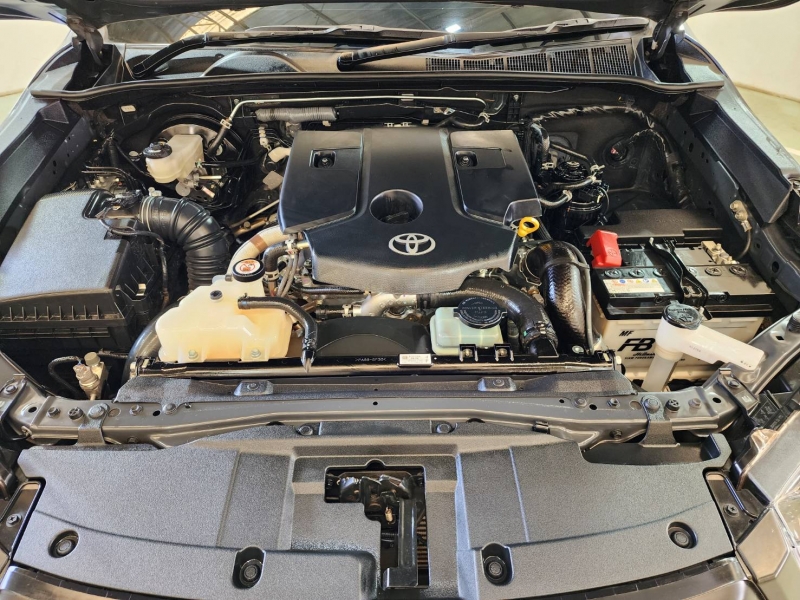 REVO SINGLE CAB 2.4 ENTRY M/T