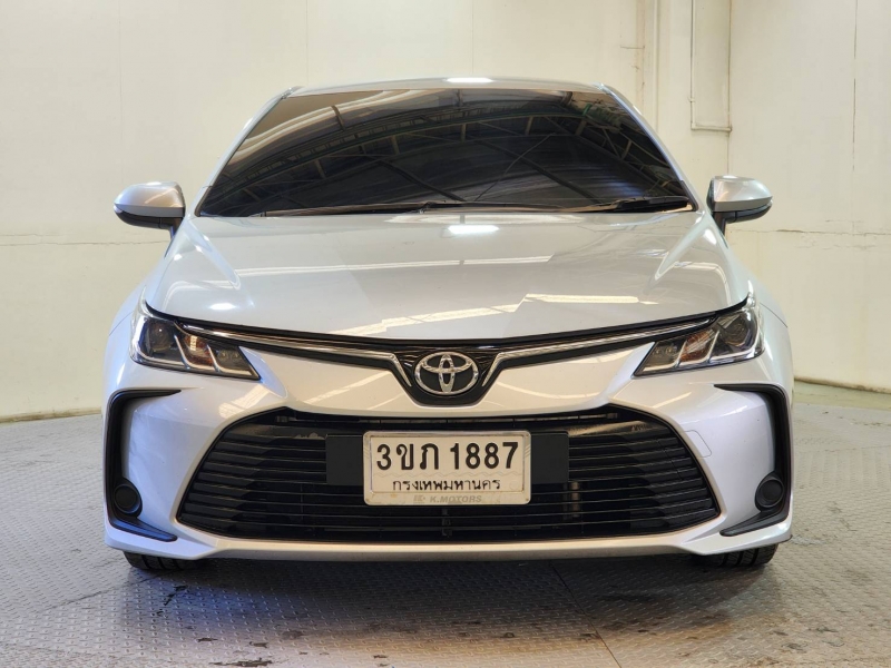 ALTIS NEW 1.6 G A/T