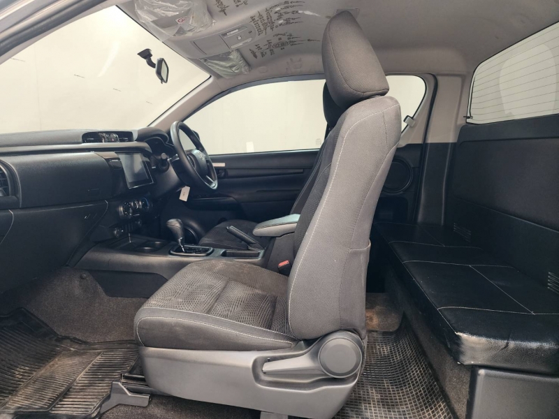 REVO SMART CAB 2.4 Z EDTION ENTRY A/T