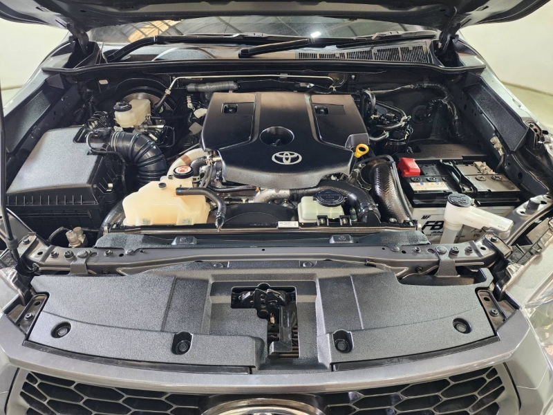 REVO SMART CAB 2.4 Z EDTION ENTRY M/T