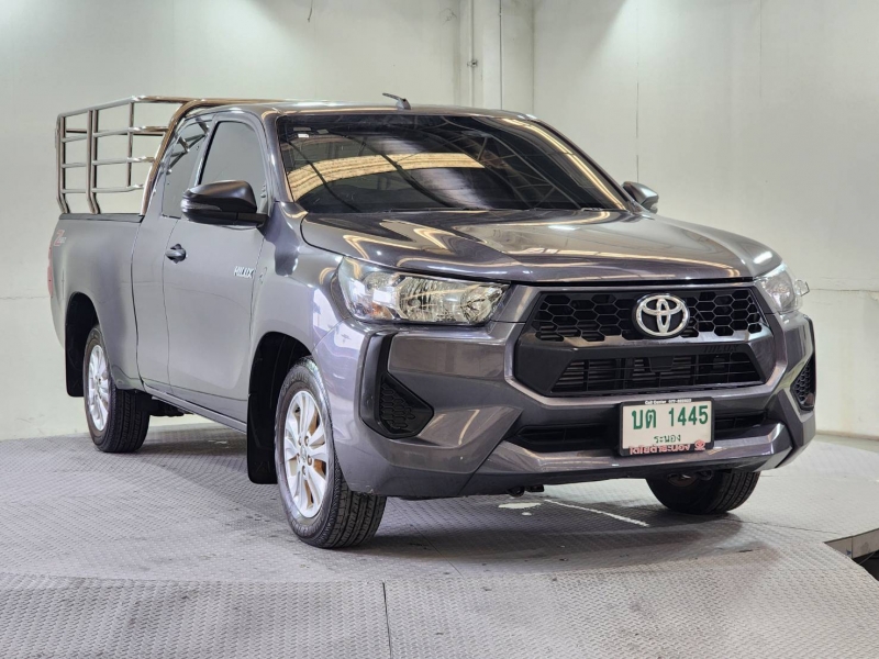 REVO SMART CAB 2.4 Z EDTION ENTRY M/T