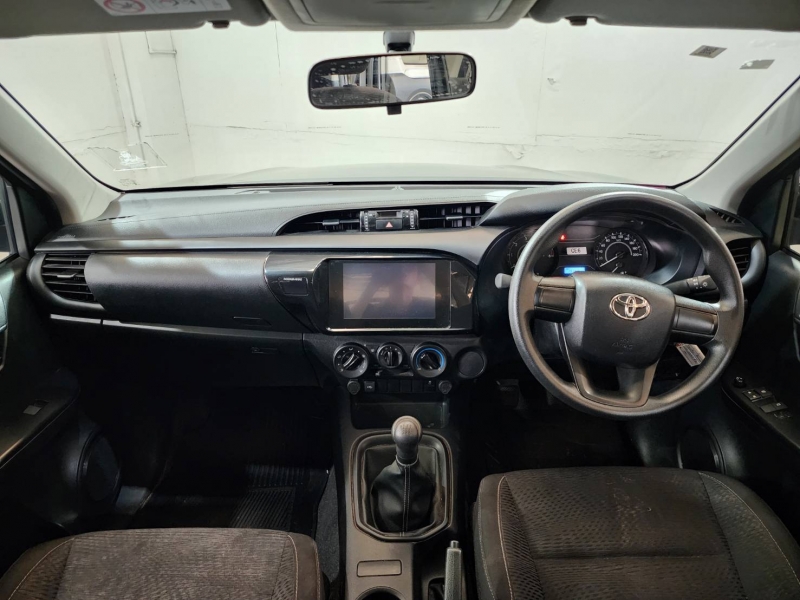 REVO SMART CAB 2.4 Z EDTION ENTRY M/T