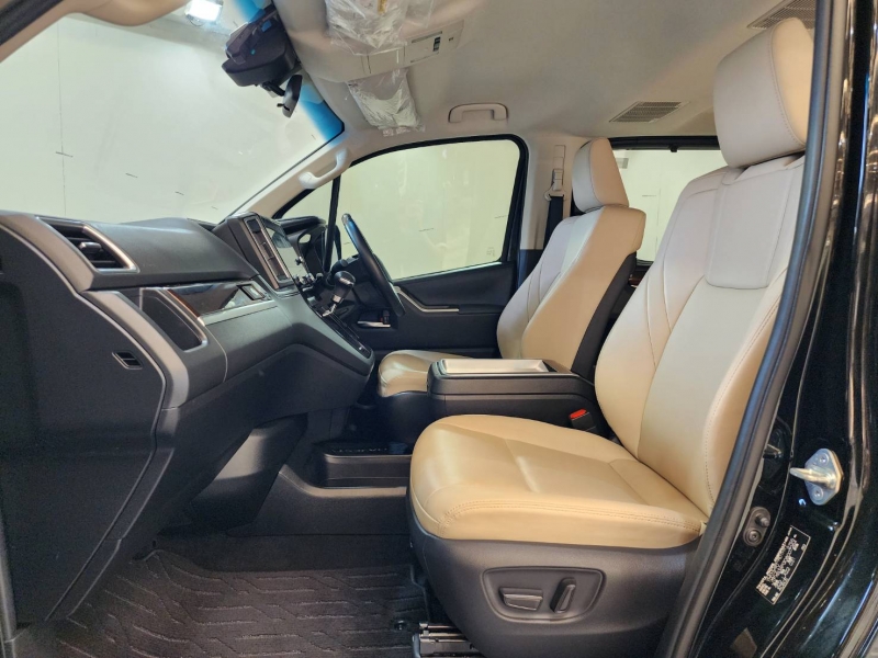 MAJESTY 2.8 Grande A/T