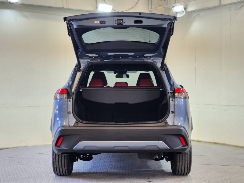 CROSS 1.8 HEV Premium A/T