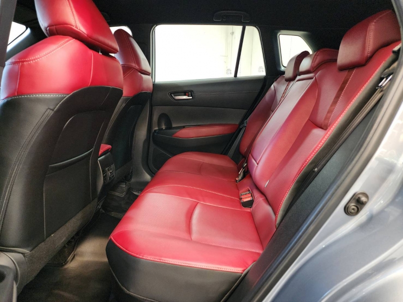 CROSS 1.8 HEV Premium A/T