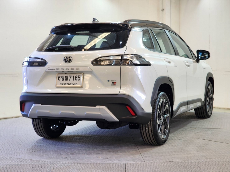 CROSS 1.8 HEV GR Sport A/T