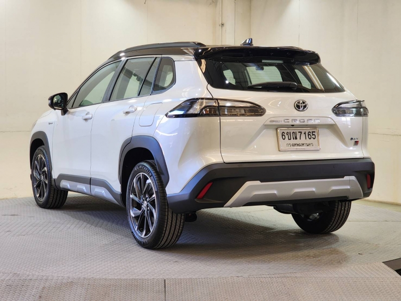 CROSS 1.8 HEV GR Sport A/T