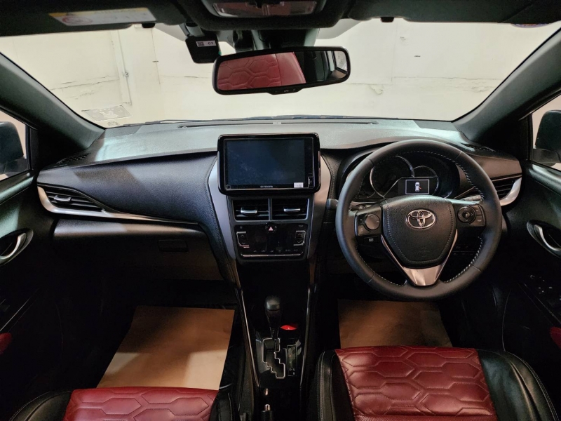 YARIS NEW 1.2 PREMIUM A/T