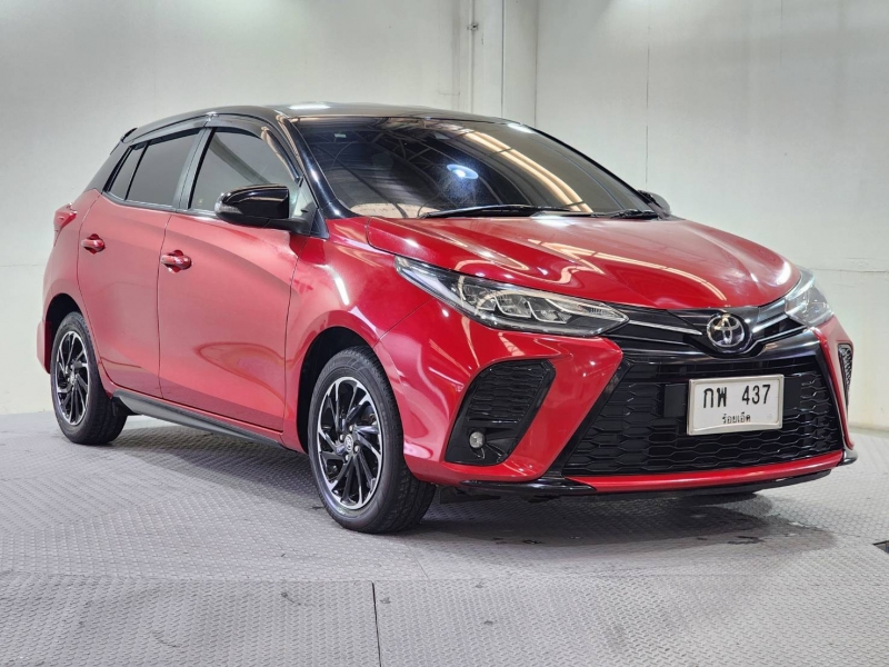 YARIS NEW 1.2 SPORT PREMIUM A/T (BLACK-ROOF)