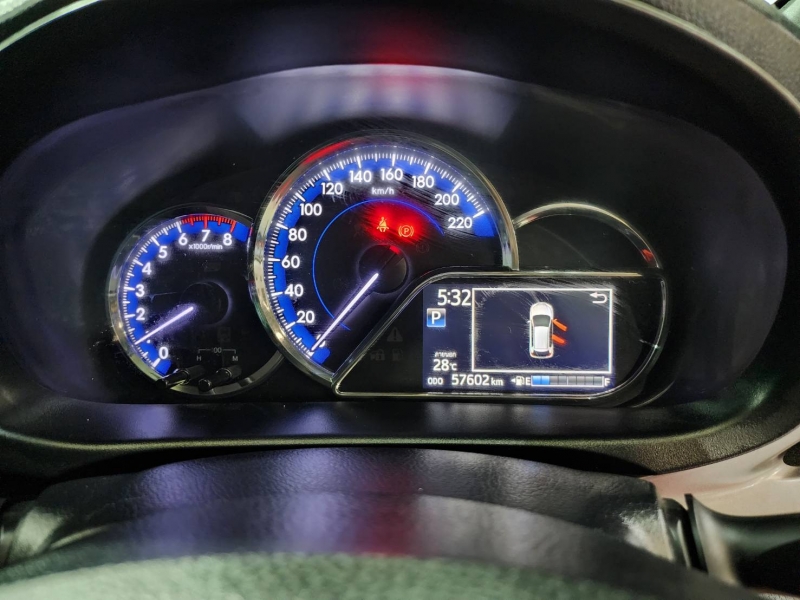 YARIS NEW 1.2 SPORT PREMIUM A/T (BLACK-ROOF)