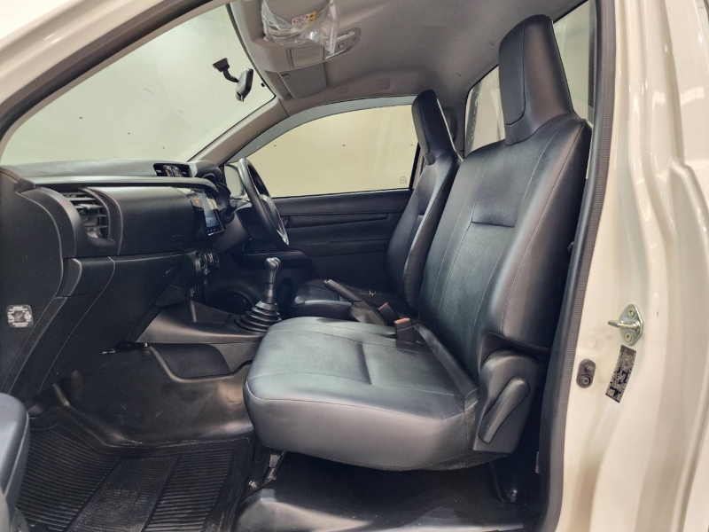 REVO SINGLE CAB 2.4 ENTRY M/T (เสริมแหนบ+ล้อผ่า)