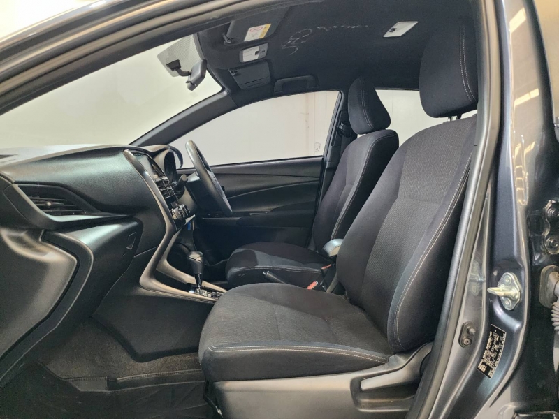 YARIS NEW 1.2 SPORT A/T (หน้าใหม่)