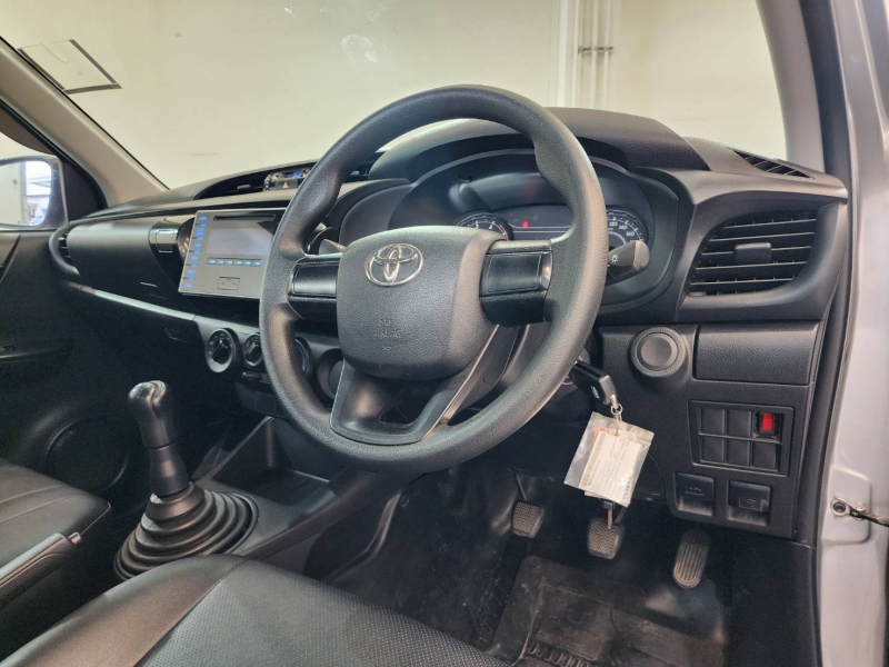 REVO SINGLE CAB 2.4 J M/T
