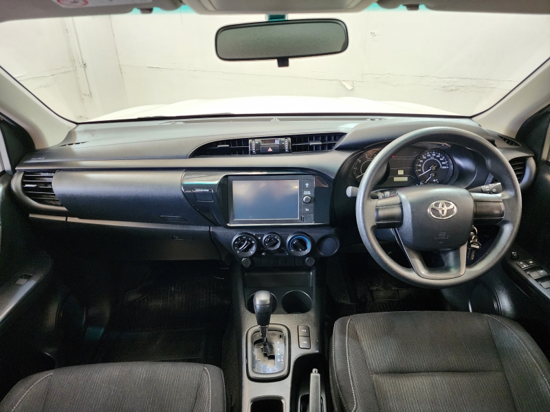 REVO D-CAB 2.4 ENTRY ZEDTION  A/T