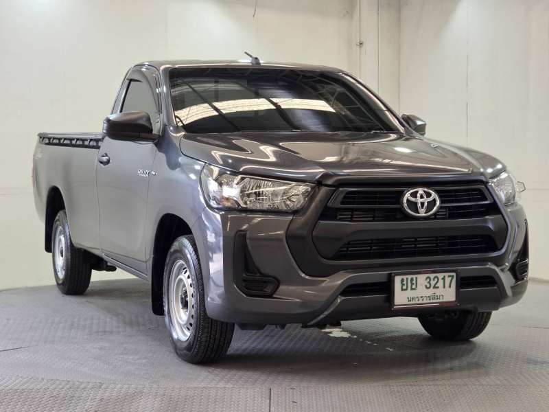 REVO SINGLE CAB 2.4 ENTRY M/T