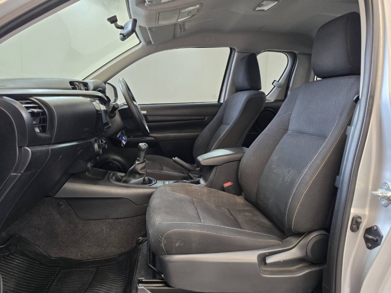 REVO SMART  CAB 2.4 Z EDITION ENTRY M/T (หน้าใหม่)