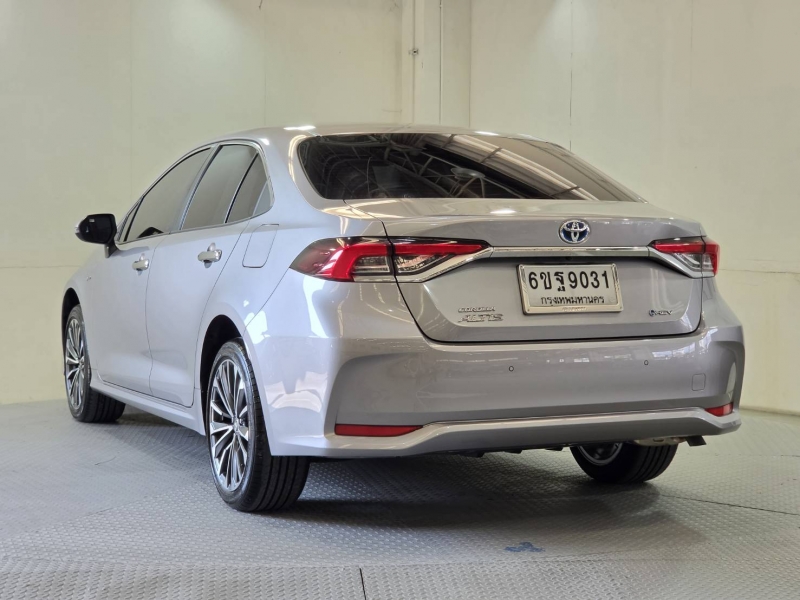 ALTIS NEW 1.8 Hybrid Premium  A/T