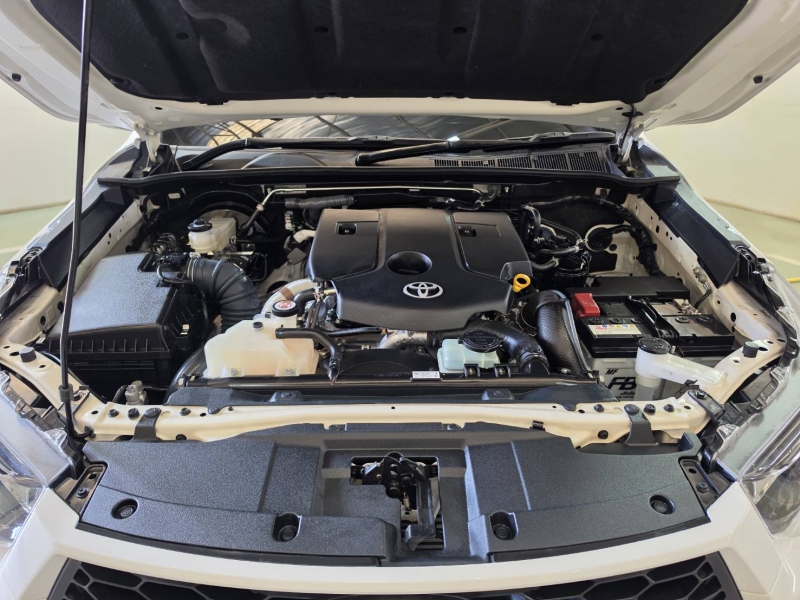 REVO SMART CAB 2.4 Z EDITION ENRTY M/T