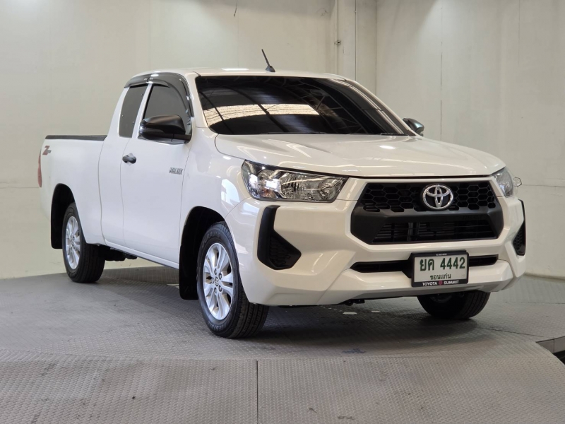 REVO SMART CAB 2.4 Z EDITION ENRTY M/T