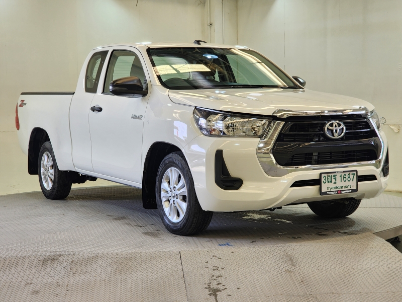 REVO SMART CAB 2.4 Z EDITION ENTRY M/T