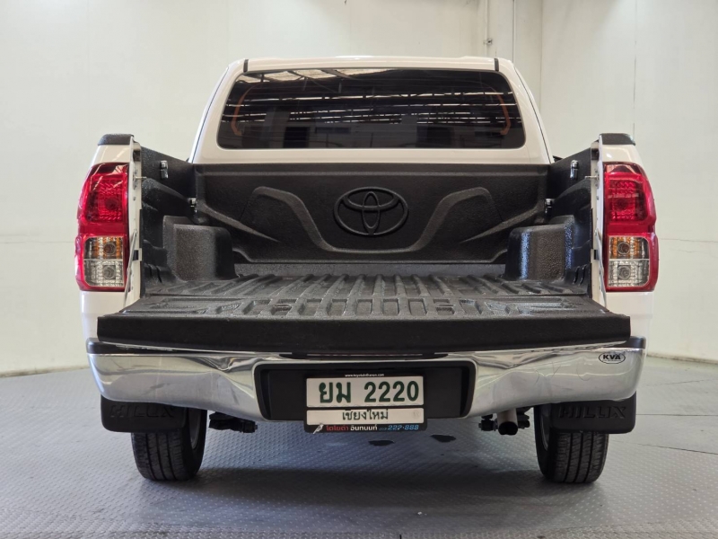 REVO SMART CAB 2.4 Z EDITION ENTRY M/T (หน้าใหม่)