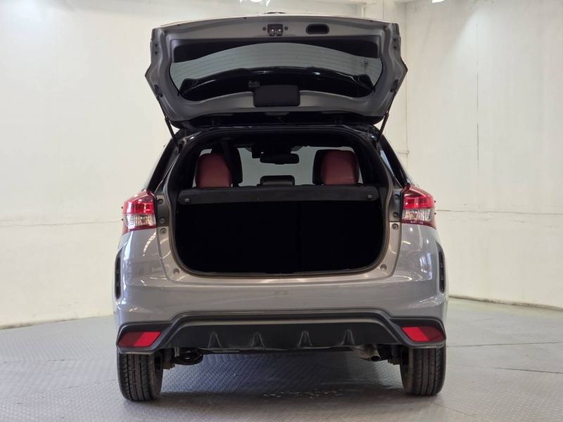 YARIS NEW 1.2 PREMIUM S A/T (BLACK ROOF)