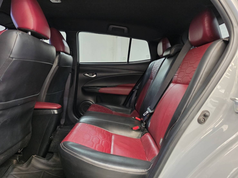 YARIS NEW 1.2 PREMIUM S A/T (BLACK ROOF)