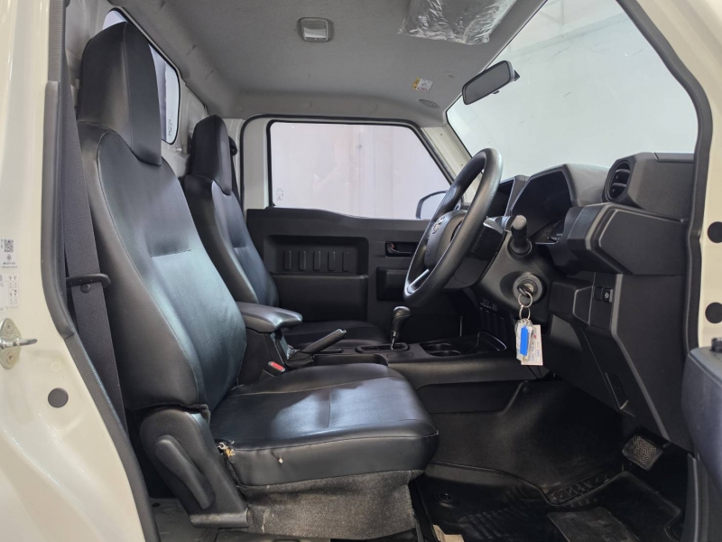 HILUX CHAMP SINGLE CAB 2.4 LWB A/T