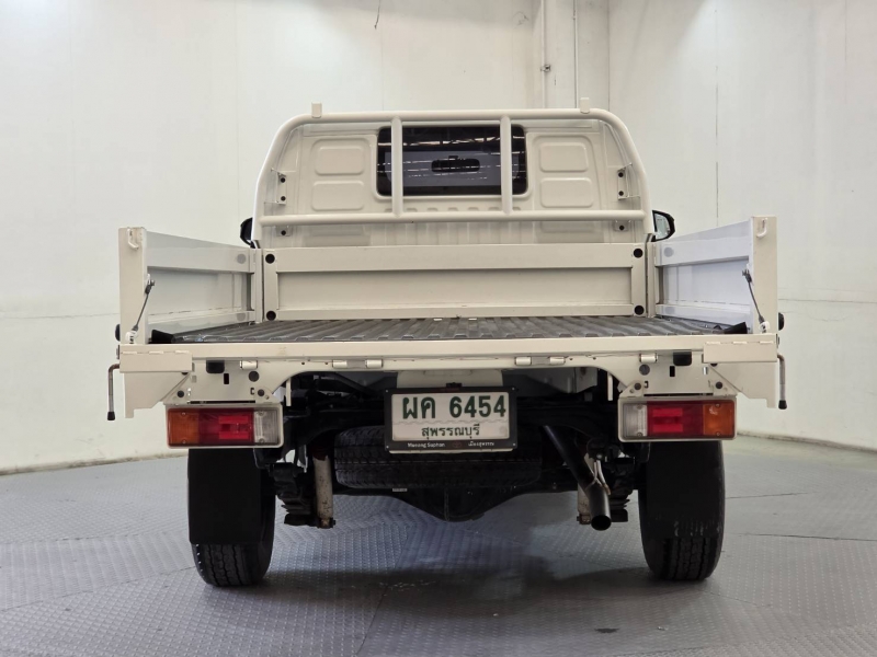 HILUX CHAMP SINGLE CAB 2.4 LWB A/T