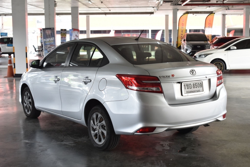 VIOS 1.5 MID A/T