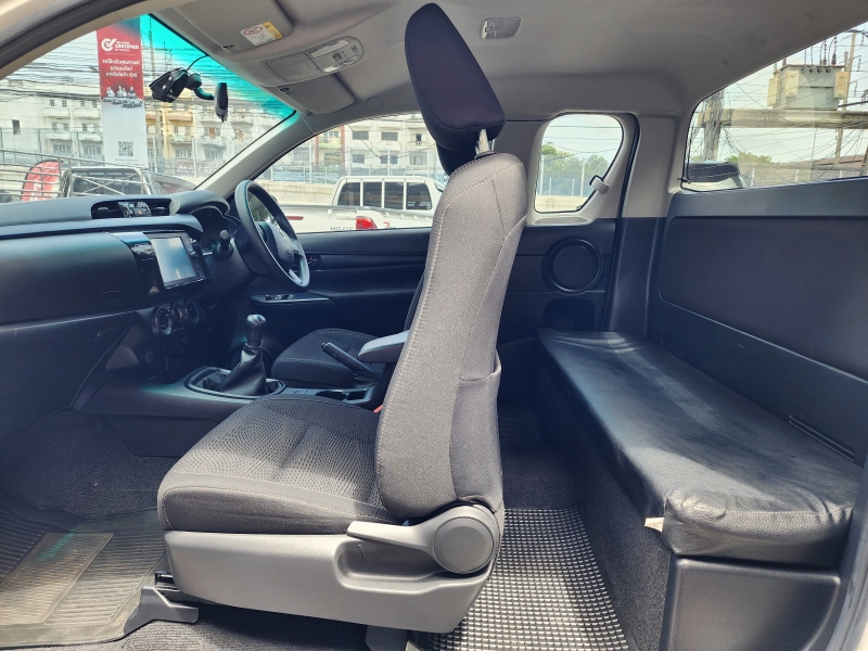 REVO SMART CAB 2.4 Z EDITION ENTRY M/T