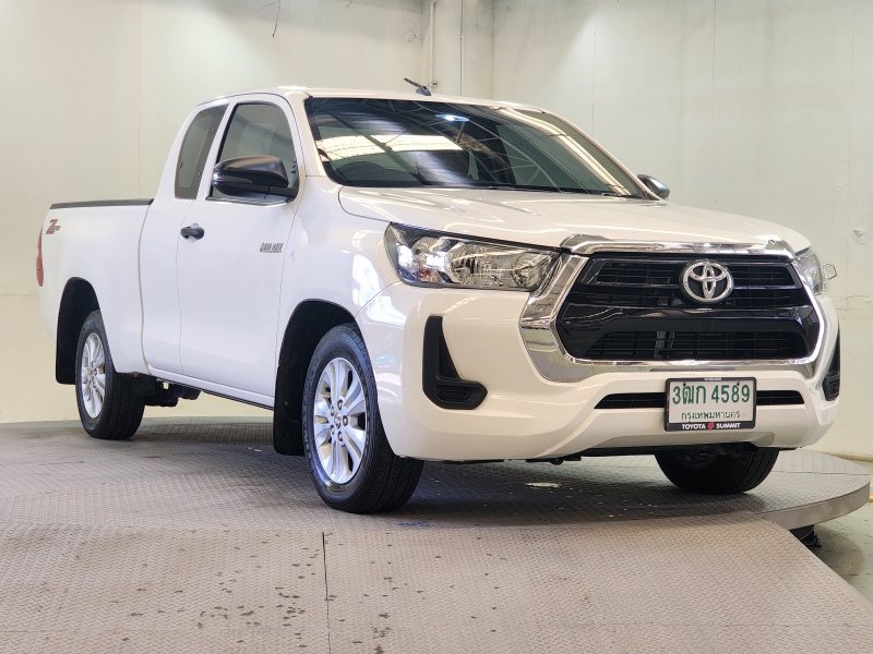REVO SMART CAB 2.4 Z EDITION ENTRY M/T