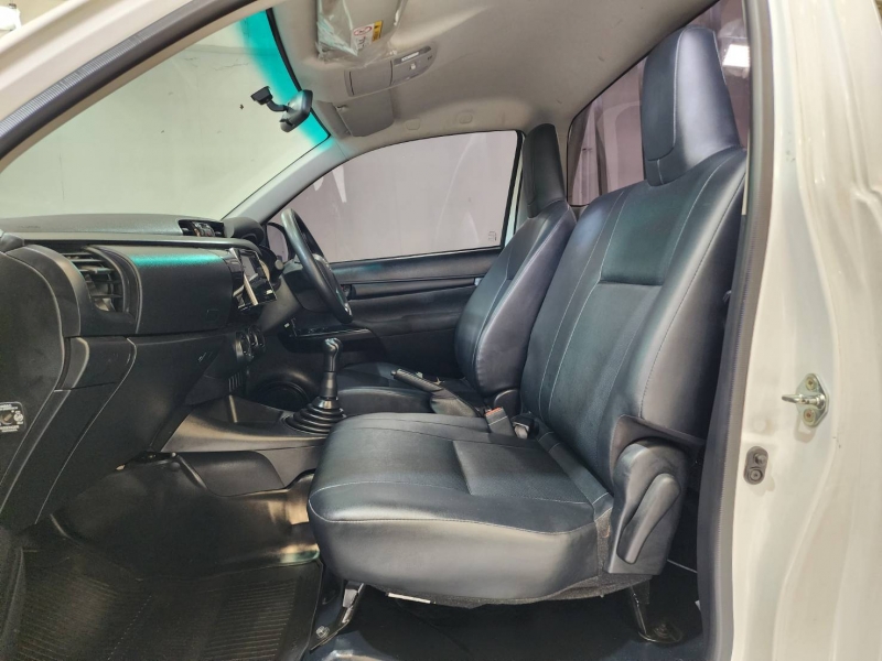 REVO SINGLE CAB 2.4 J+ M/T