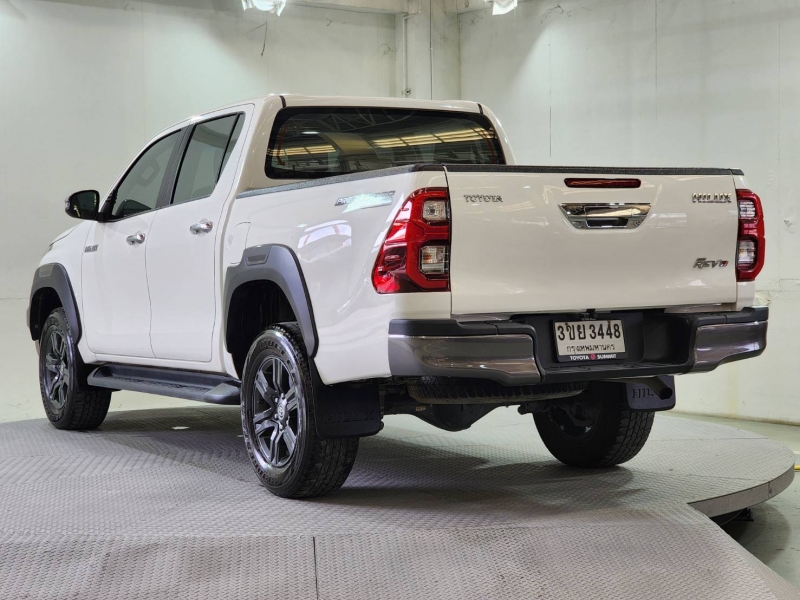 REVO D-CAB 2.4 ENTRY Pre A/T
