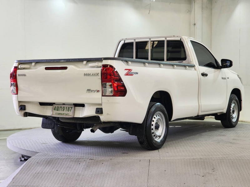 REVO SINGLE CAB 2.4 ENTRY M/T