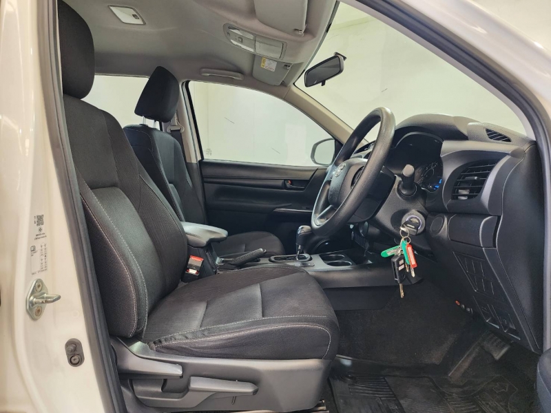 REVO D-CAB 2.4 Z EDTION ENTRY  A/T