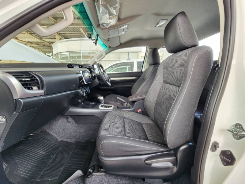 REVO SMART CAB 2.4 E+ Pre A/T