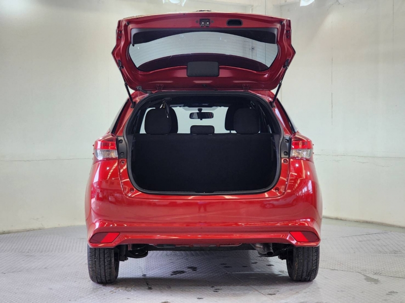 YARIS NEW 1.2 ENTRY A/T (หน้าเก่า)