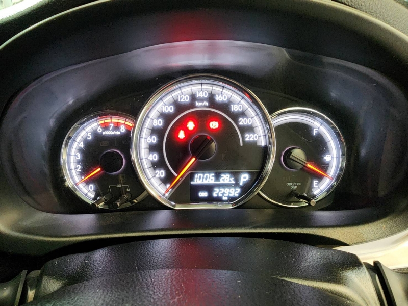 YARIS NEW 1.2 SMART A/T (หน้าใหม่)
