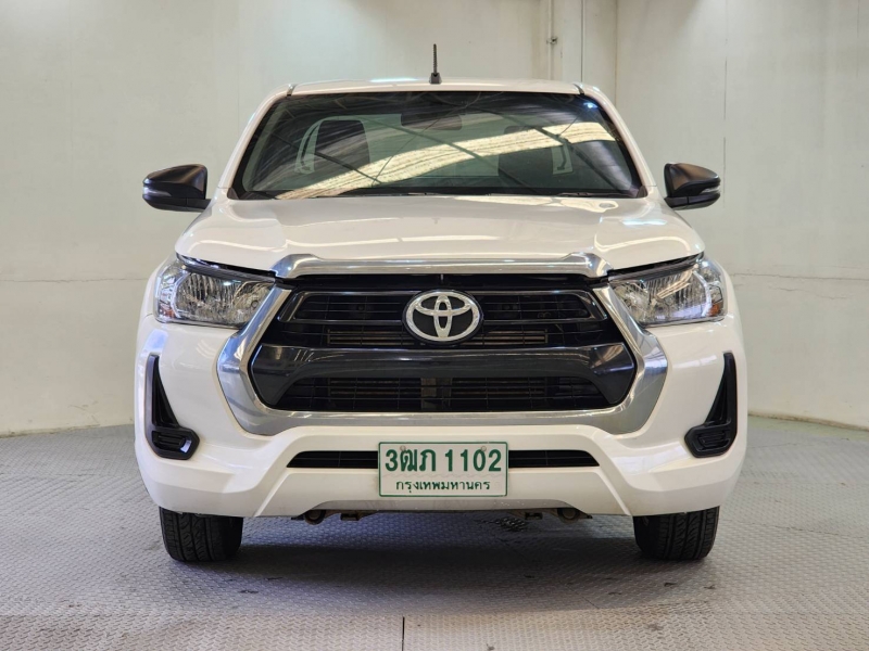 REVO SMART CAB 2.4 Z EDITION ENTRY M/T