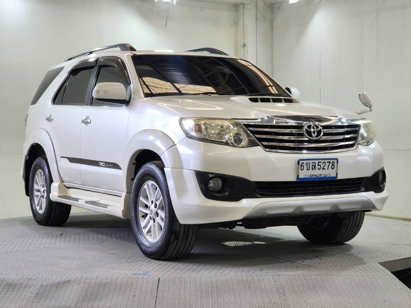 FORTUNER 3.0 V A/T