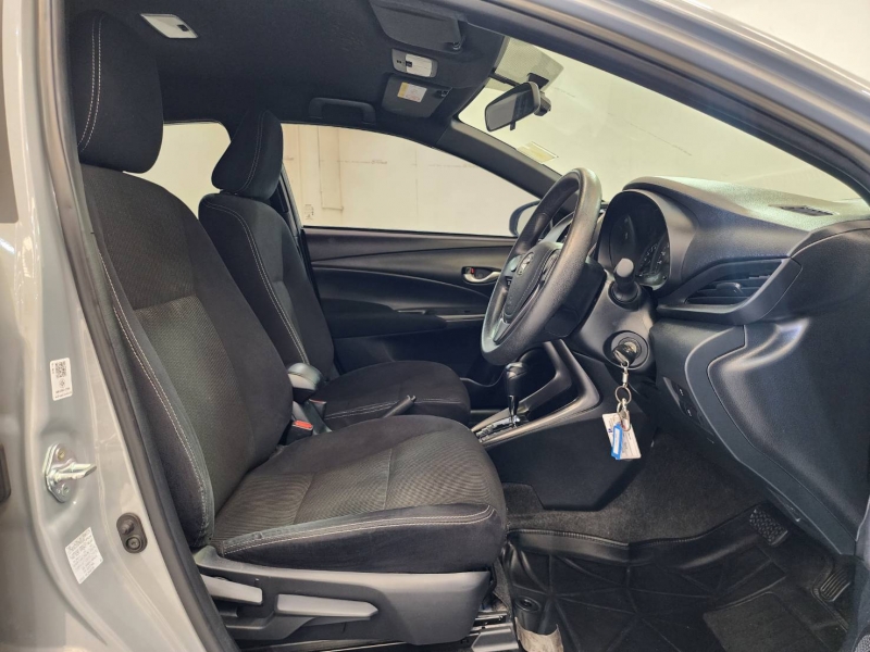 YARIS NEW 1.2 SPORT A/T (หน้าใหม่)
