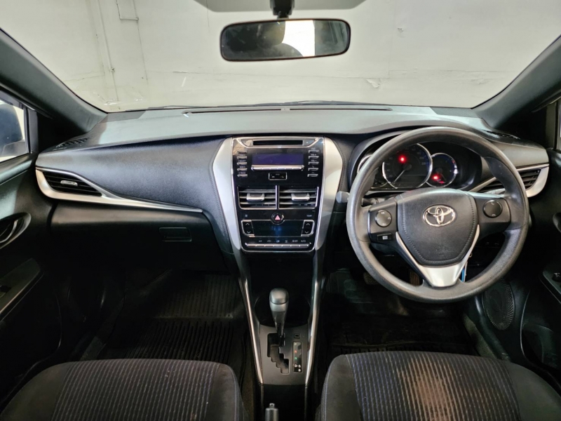 YARIS NEW 1.2 E A/T