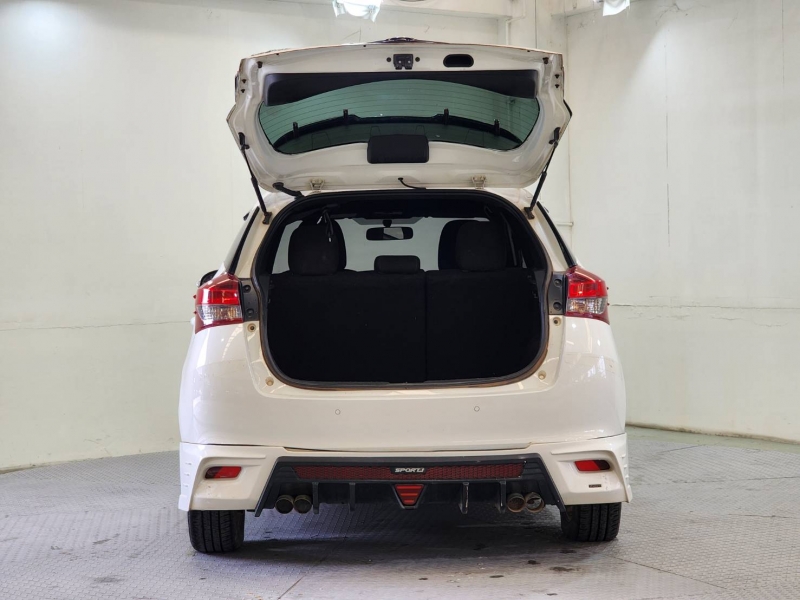 YARIS NEW 1.2 E A/T